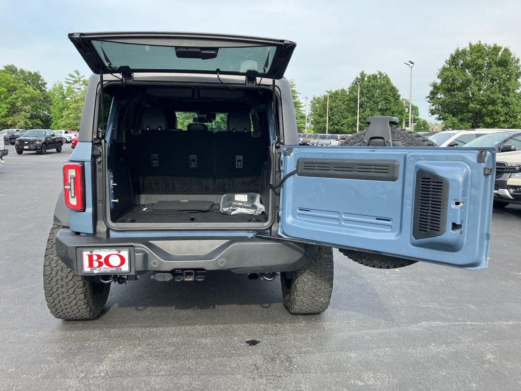 Used 2023 Ford Bronco Wildtrak AWD/4WD image 32