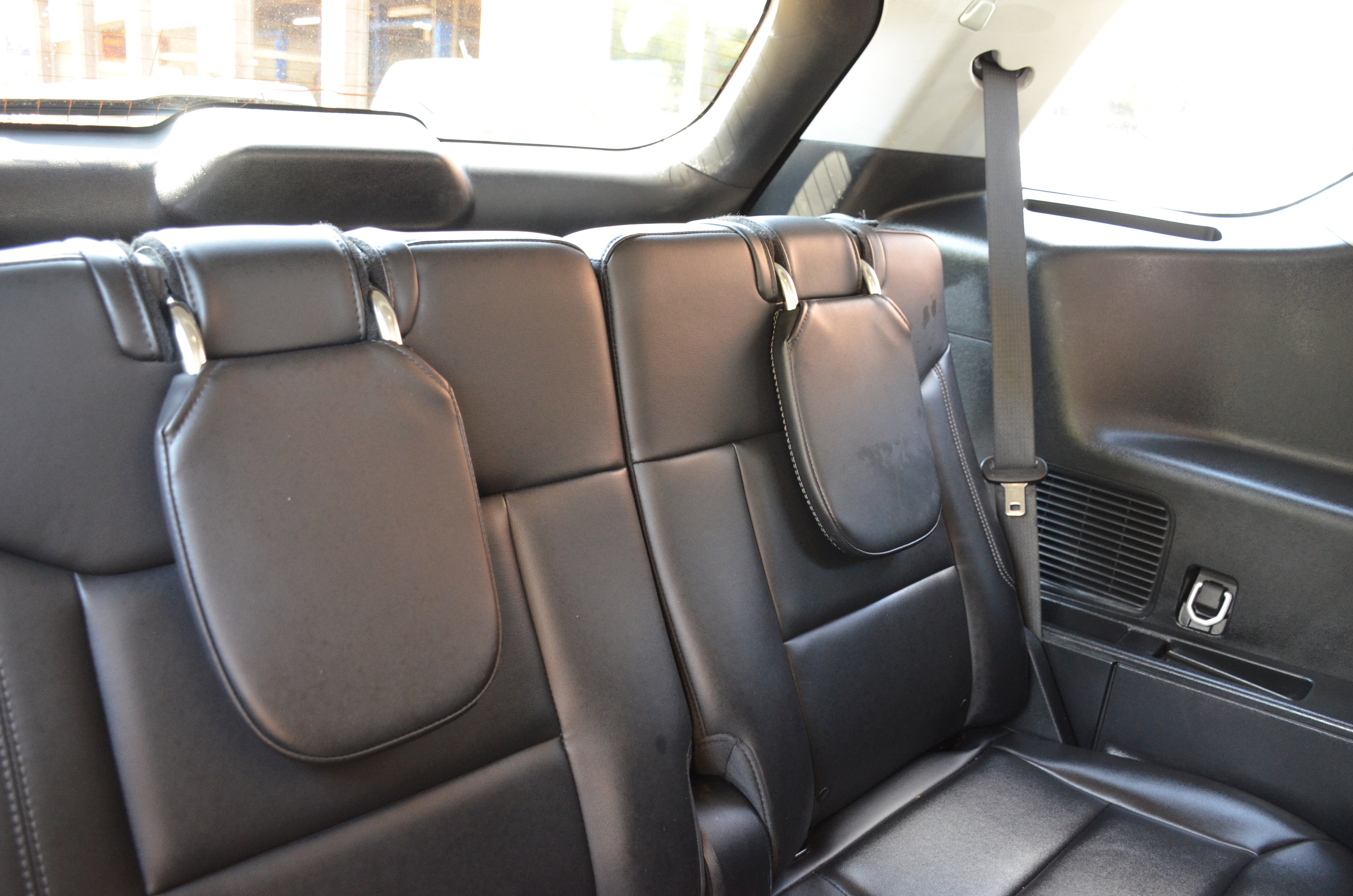 Used 2023 Ford Explorer XLT w/ Equipment Group 202A image 25