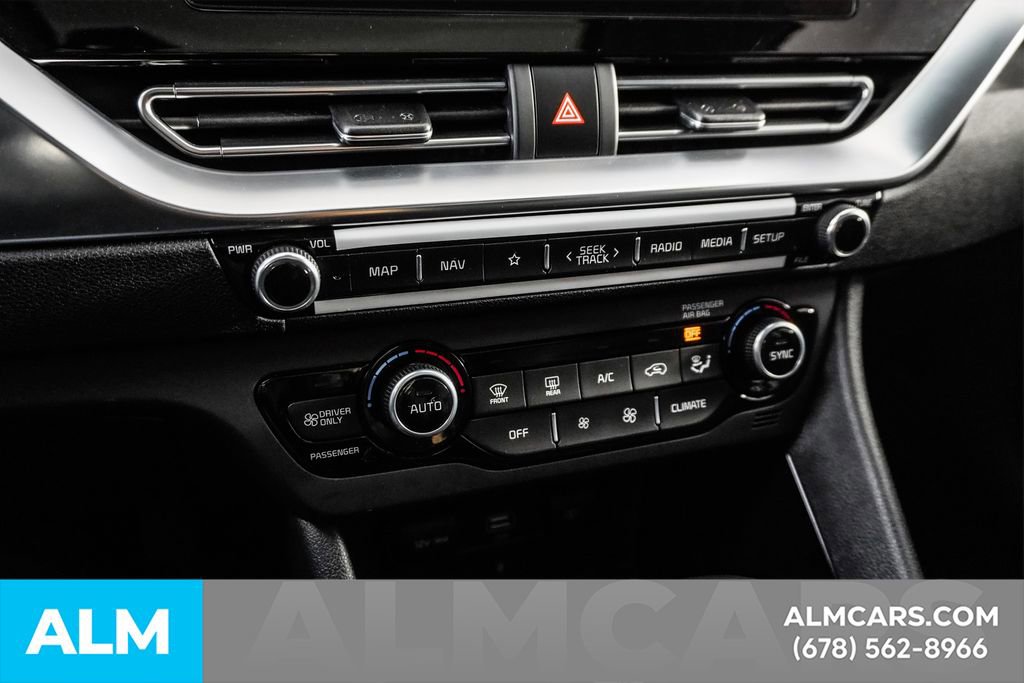 Used 2022 Kia Niro Touring Special Edition image 40