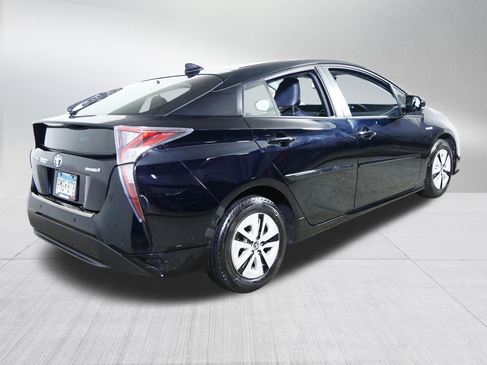 Used 2017 Toyota Prius Four w/ Protection Package FWD image 7