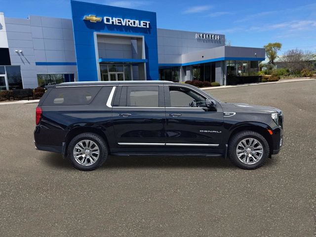 Used 2021 GMC Yukon XL Denali AWD/4WD image 26