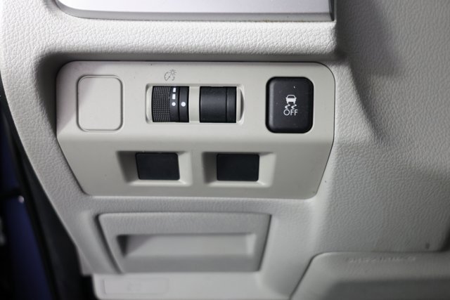 Used 2018 Subaru Forester 2.5i Premium w/ All-Weather Package image 18