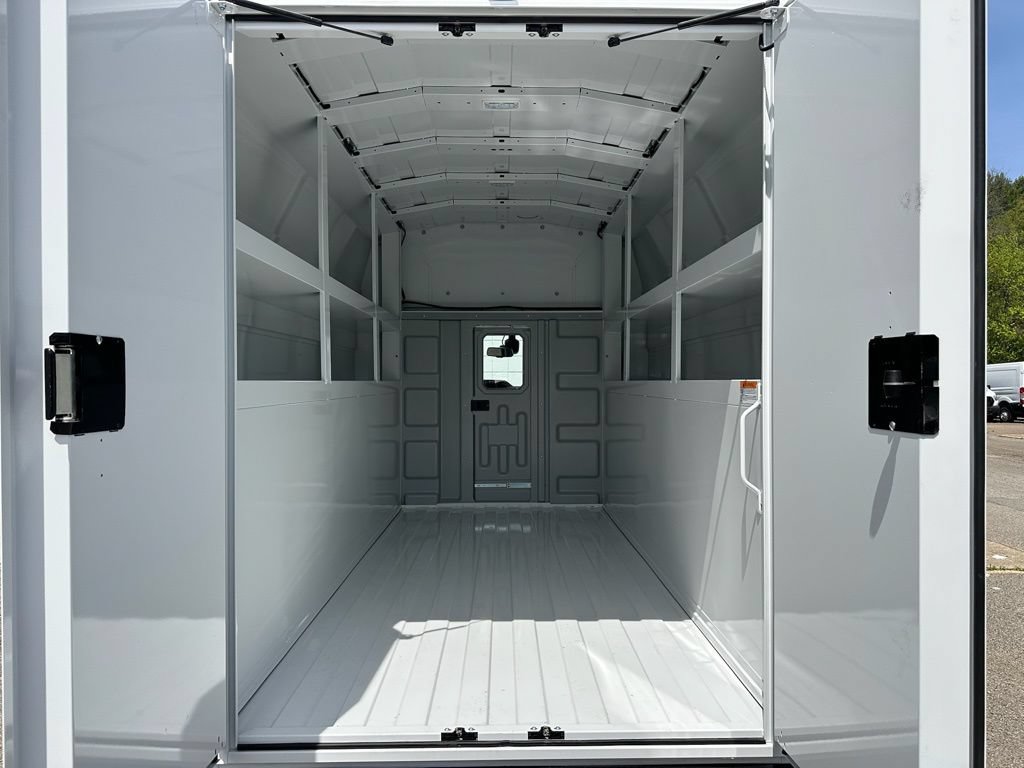 New 2026 Ford E-350 and Econoline 350 Super Duty w/ Power Equipment Group RWD image 23