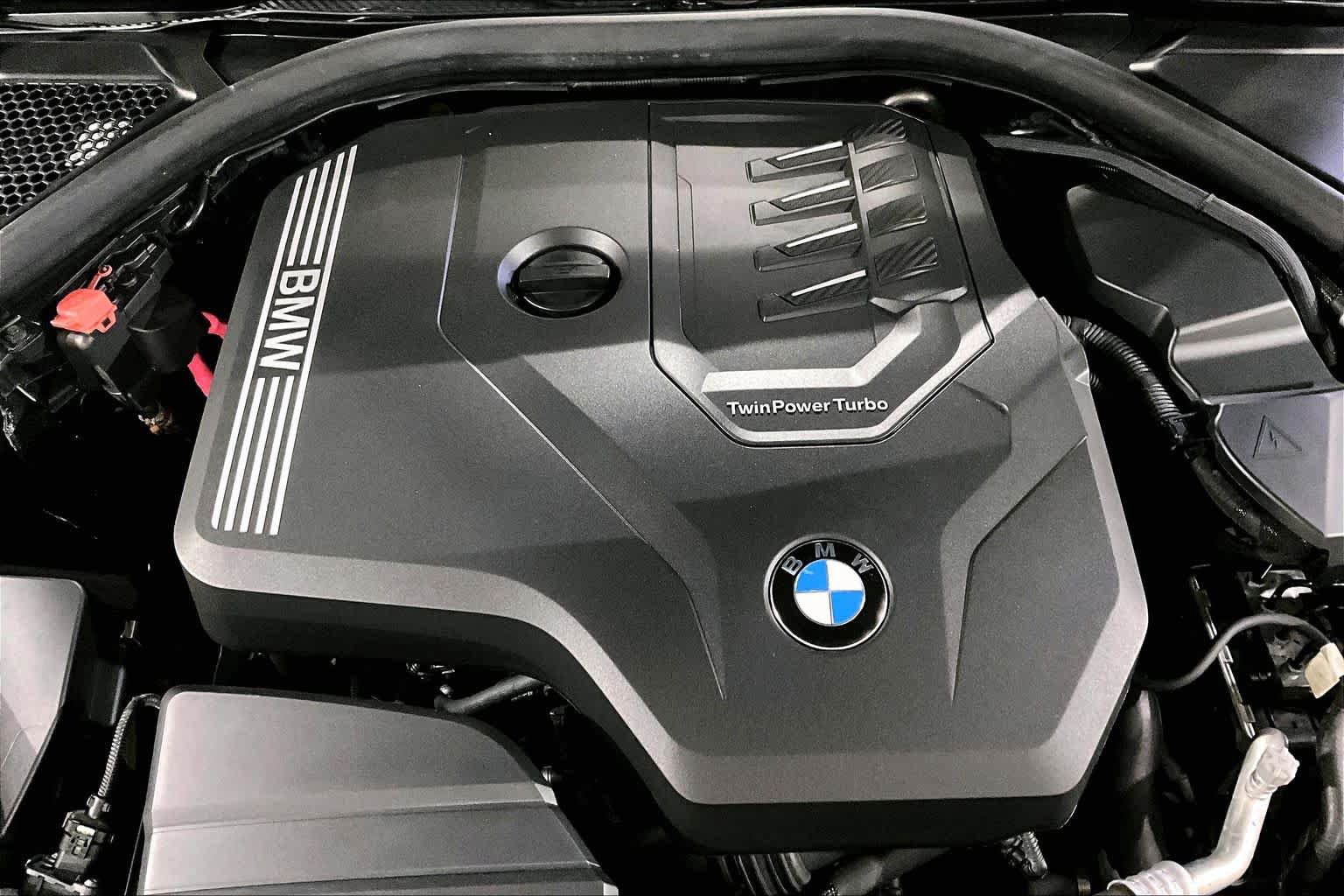 Certified 2023 BMW 330i xDrive Sedan w/ Premium Package AWD/4WD image 30