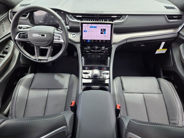New 2025 Jeep Grand Cherokee L Overland w/ Advanced Protech Group III AWD/4WD image 18