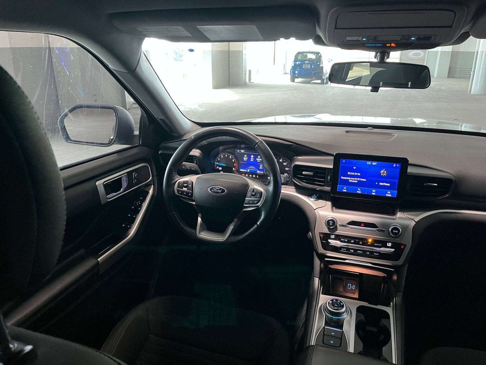 Used 2021 Ford Explorer XLT AWD/4WD image 38