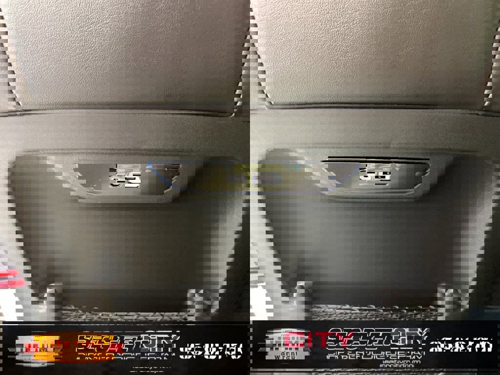 New 2026 Chrysler Pacifica Select image 31