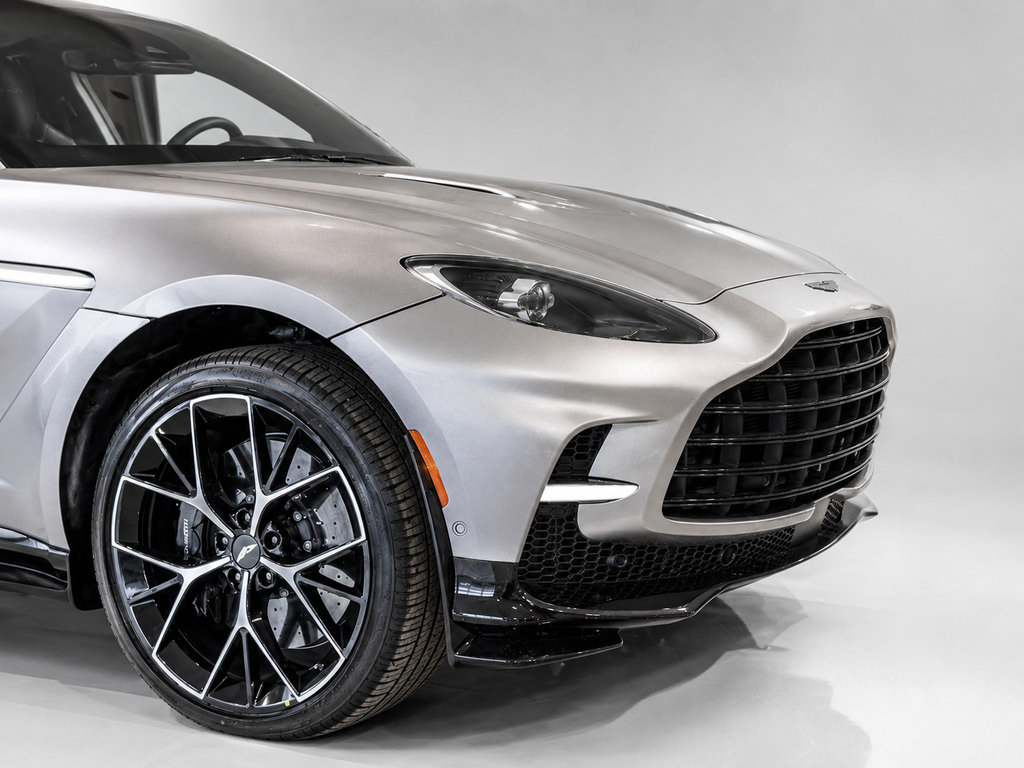 New 2026 Aston Martin DBX 707 AWD/4WD image 3