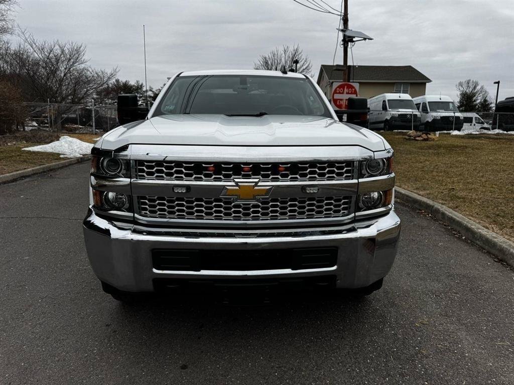 Used 2019 Chevrolet Silverado 2500 W/T w/ WT Convenience Package AWD/4WD image 2