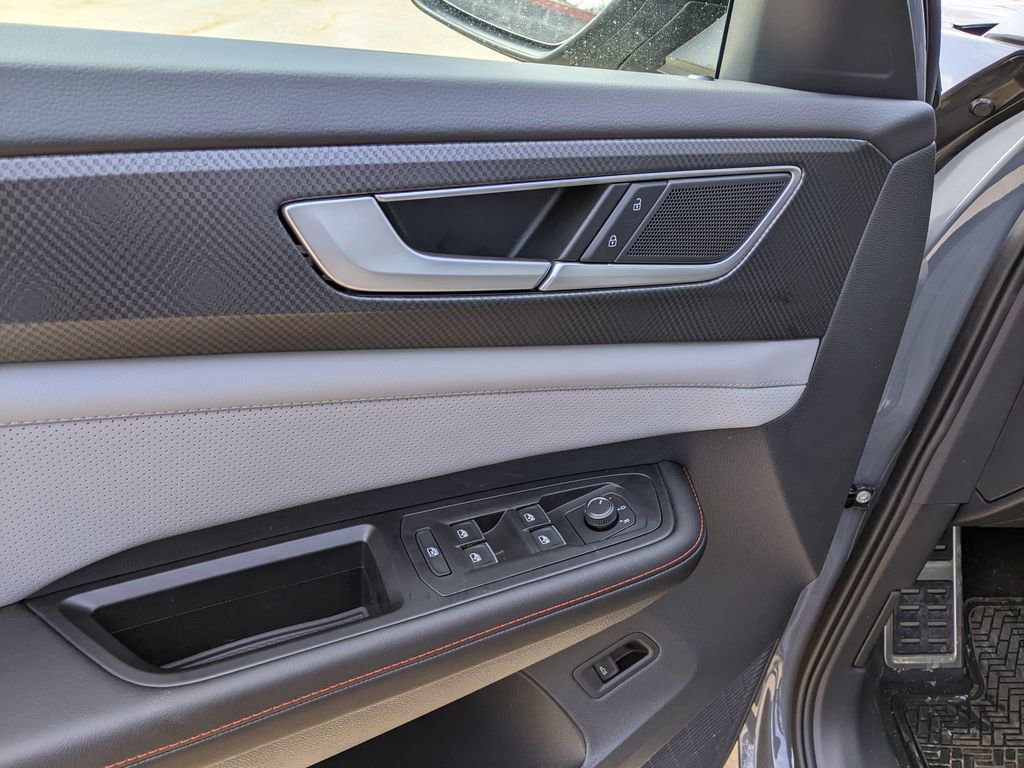 New 2026 Volkswagen Atlas Peak Edition image 10