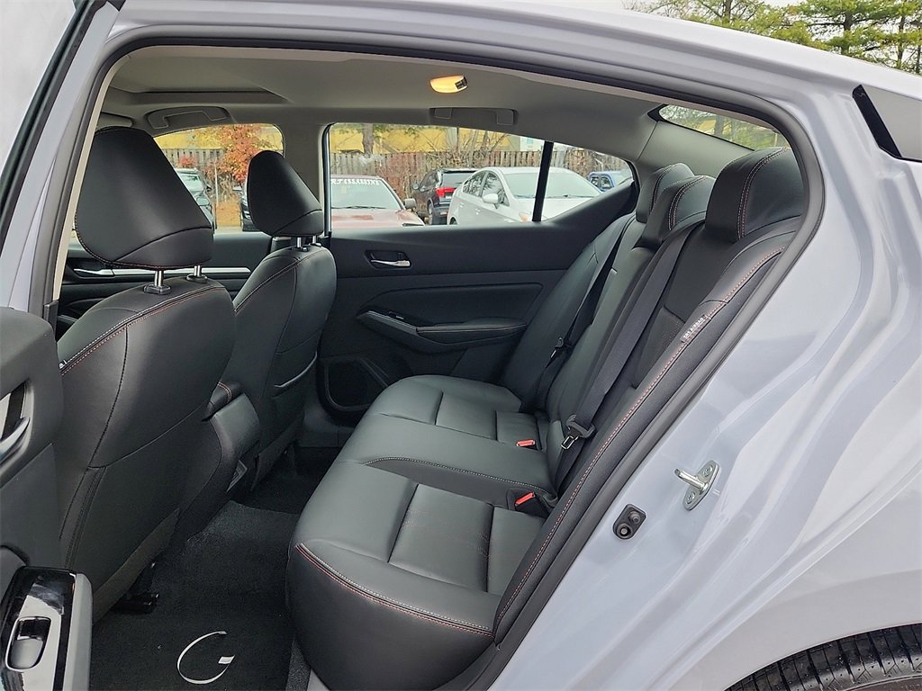 New 2025 Nissan Altima 2.5 SR w/ SR Premium Package image 5
