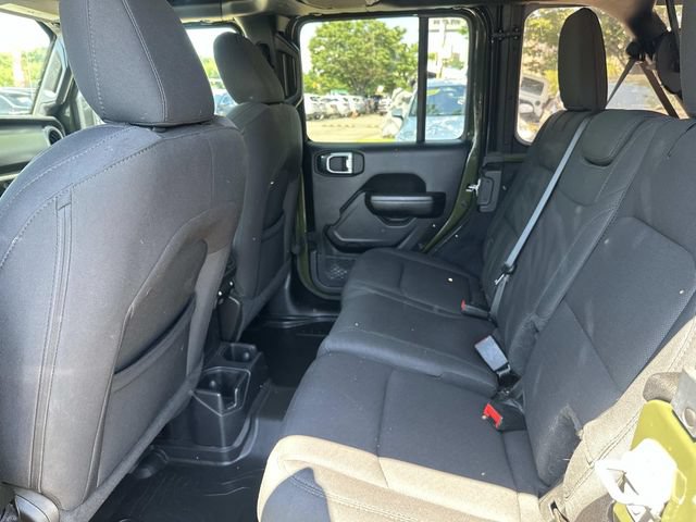 Used 2022 Jeep Wrangler Unlimited Sport AWD/4WD image 16