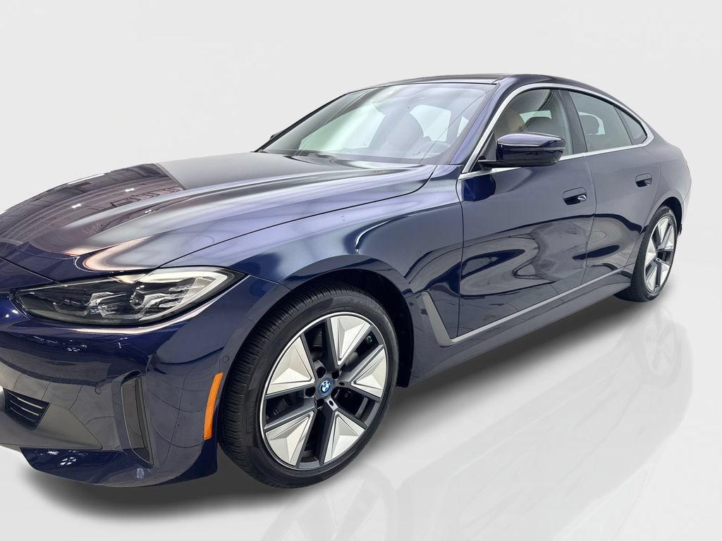 Used 2024 BMW i4 eDrive35 w/ Premium Package RWD image 11