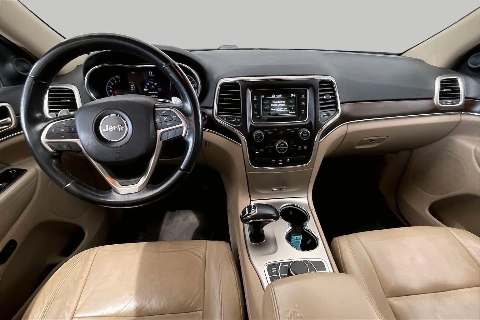 Used 2015 Jeep Grand Cherokee Limited AWD/4WD image 16