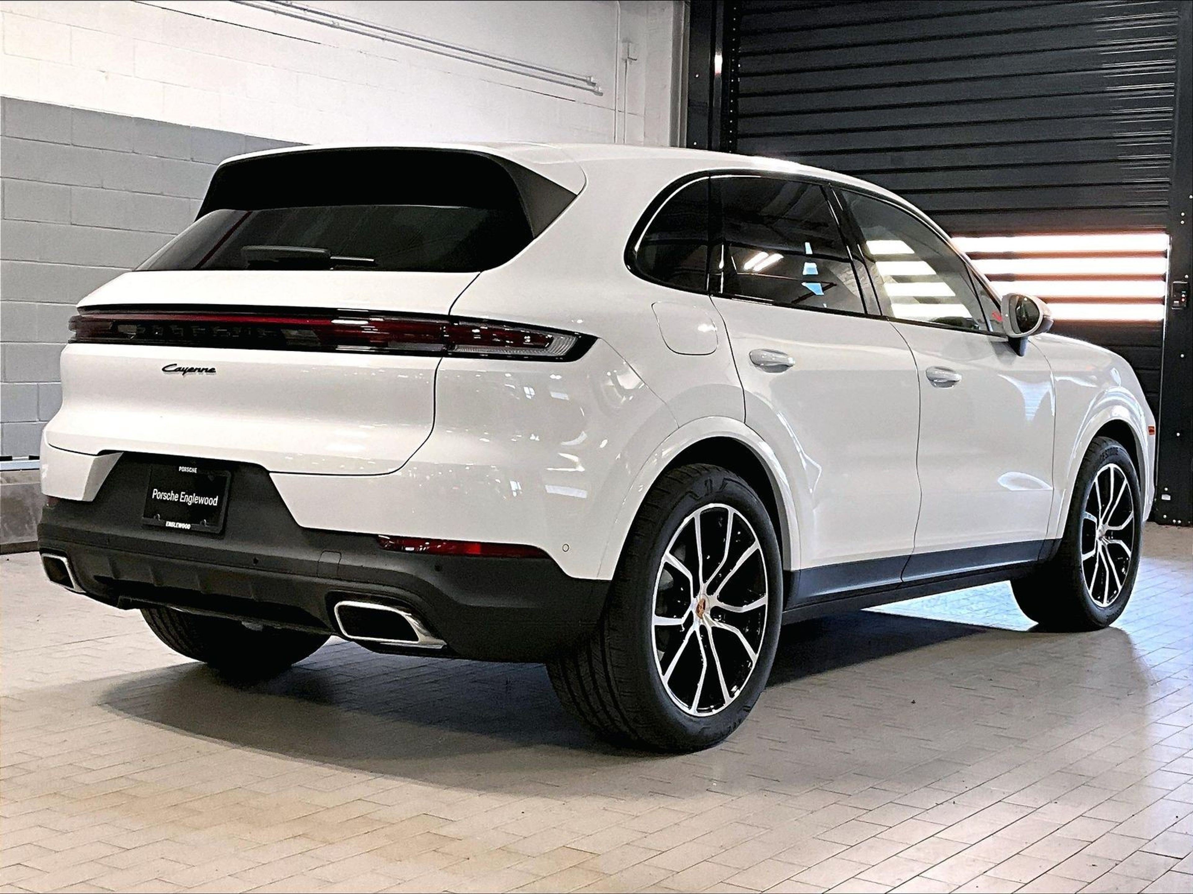 New 2026 Porsche Cayenne AWD/4WD image 24