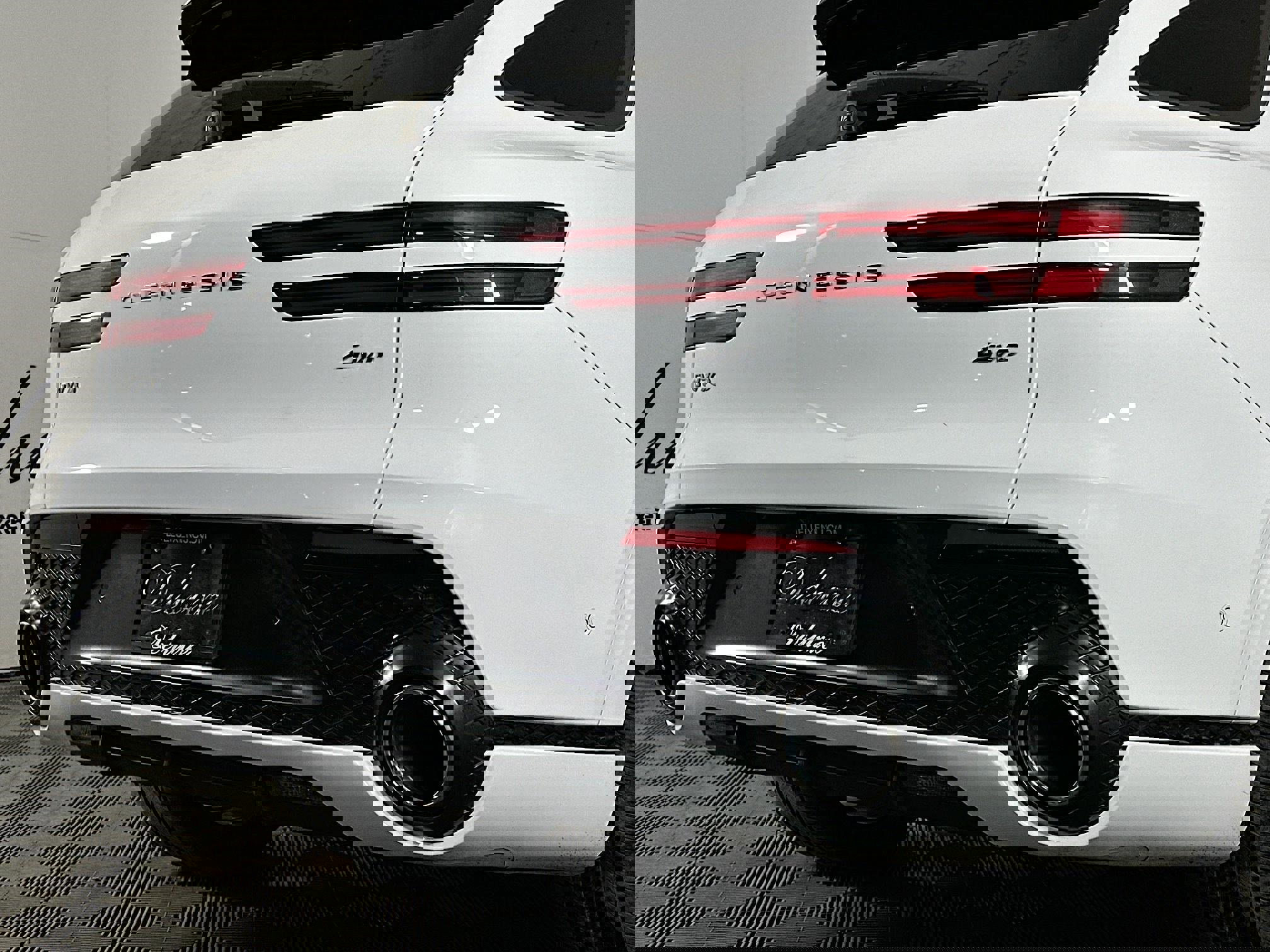 Used 2023 Genesis GV70 2.5T w/ Sport Prestige Package image 26