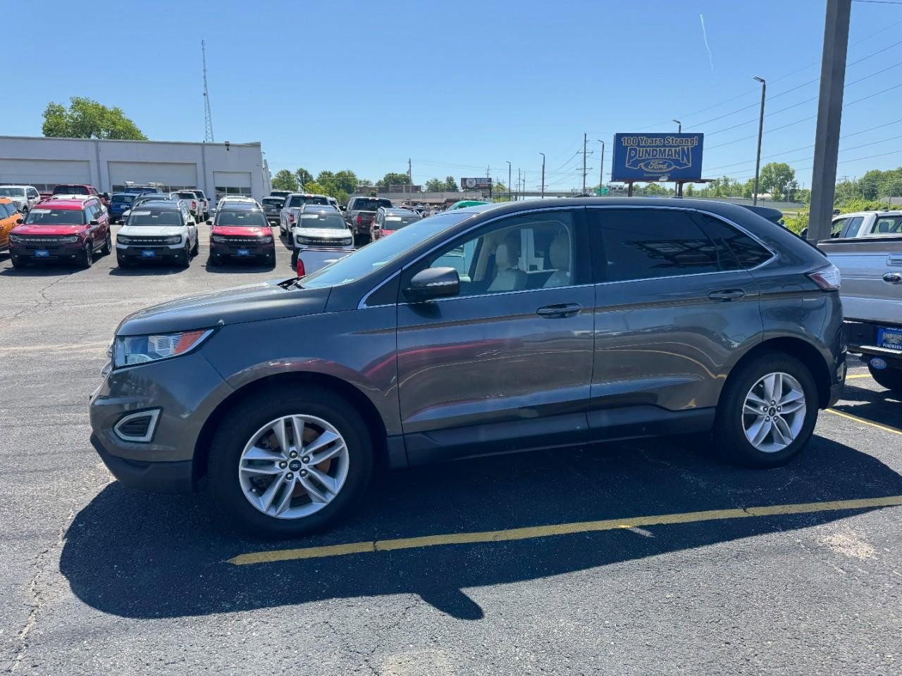 Used 2016 Ford Edge SEL w/ Equipment Group 201A AWD/4WD image 7
