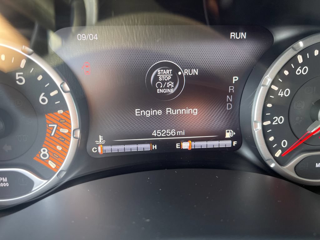 Used 2023 Jeep Renegade Limited w/ Sun/Sound Group AWD/4WD image 19