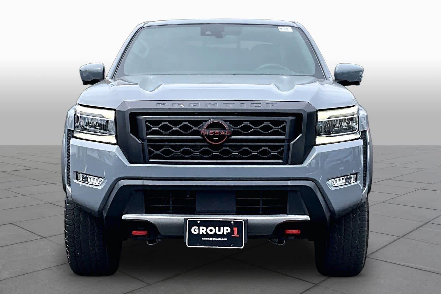 Used 2022 Nissan Frontier PRO-4X AWD/4WD image 4