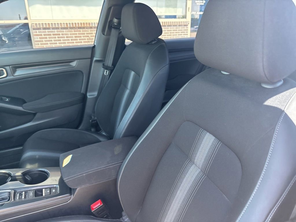 Used 2022 Honda Civic Sport image 11