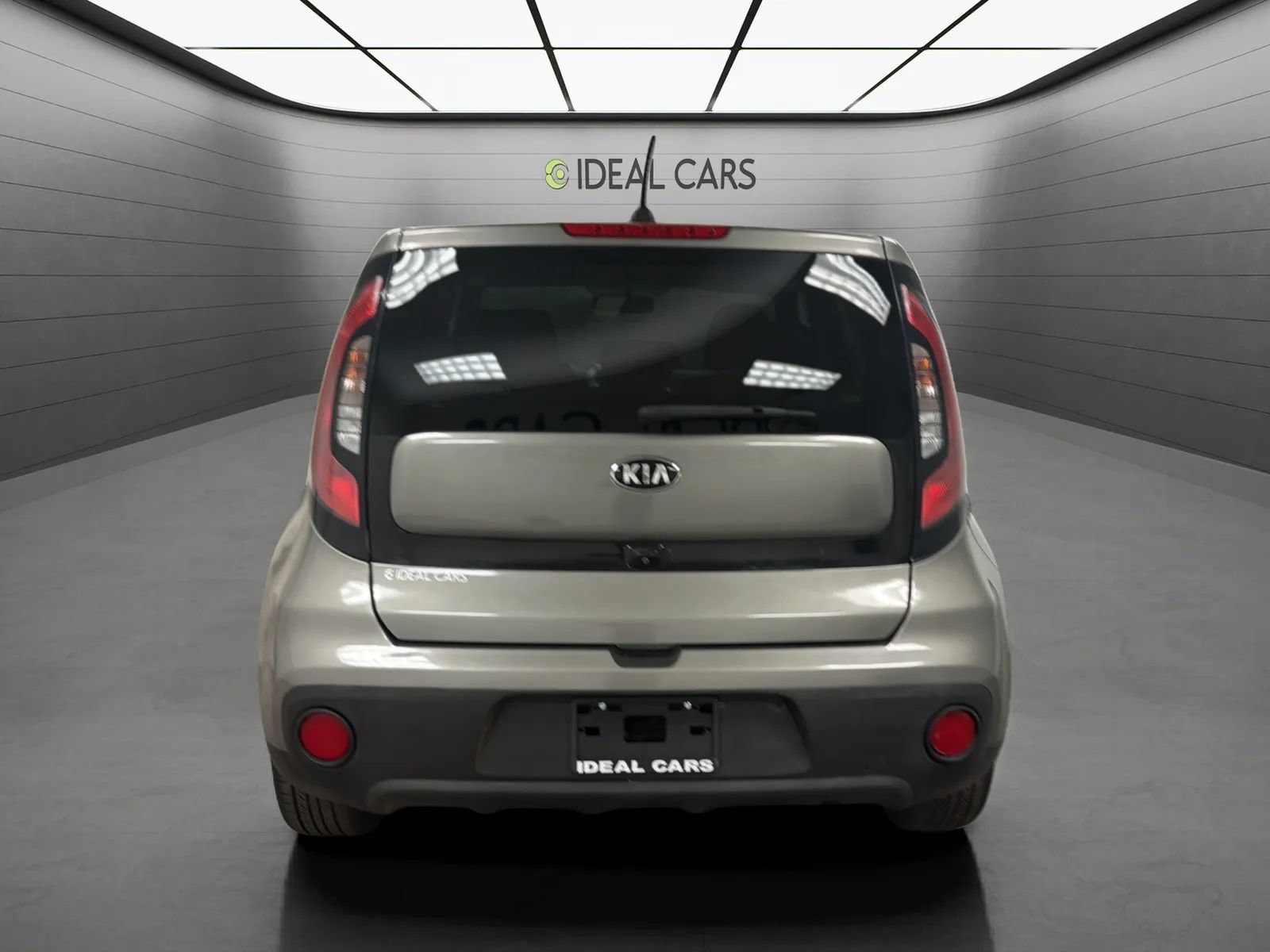 Used 2019 Kia Soul FWD image 6
