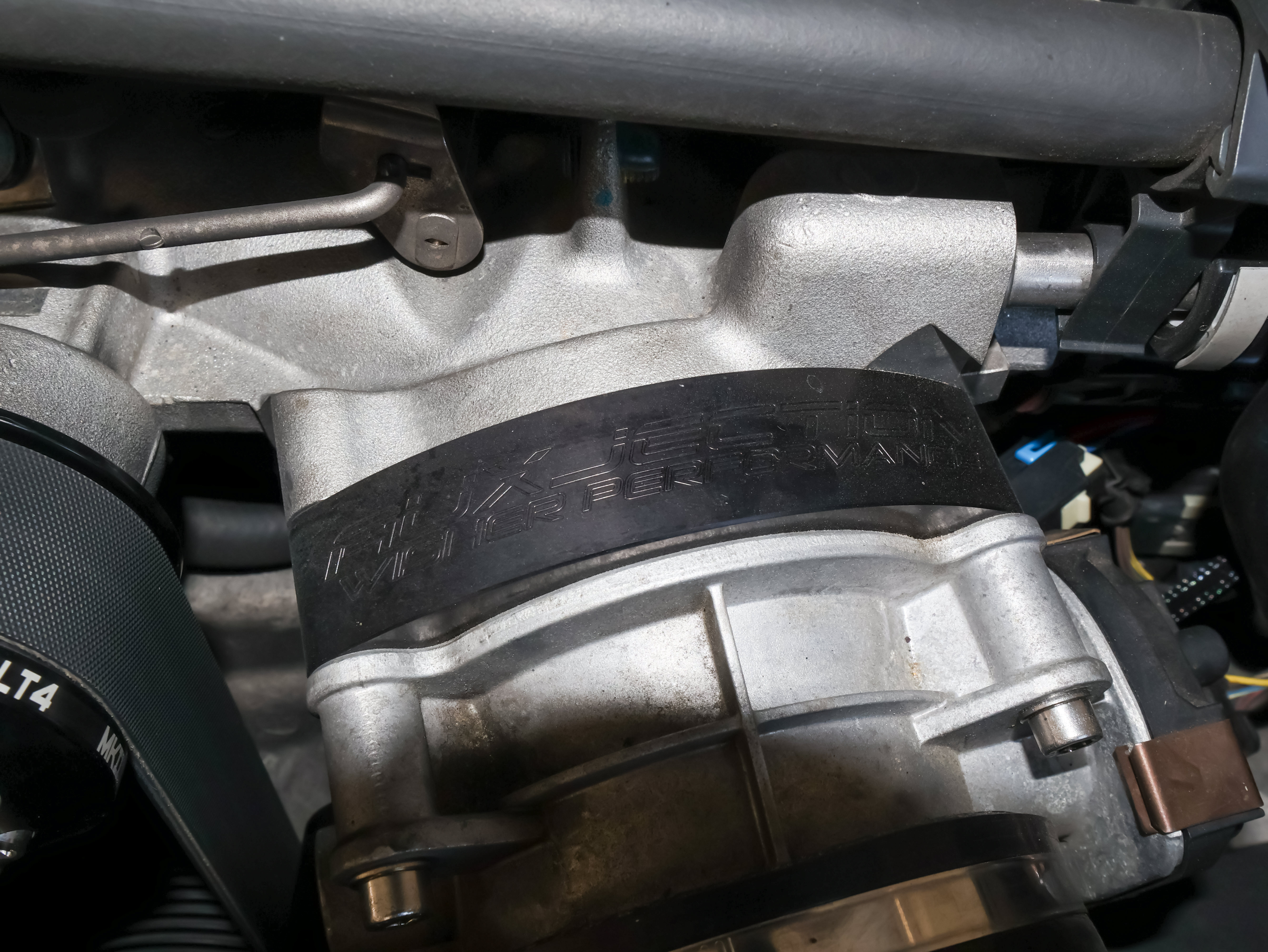 Used 2018 Chevrolet Camaro ZL1 RWD image 16