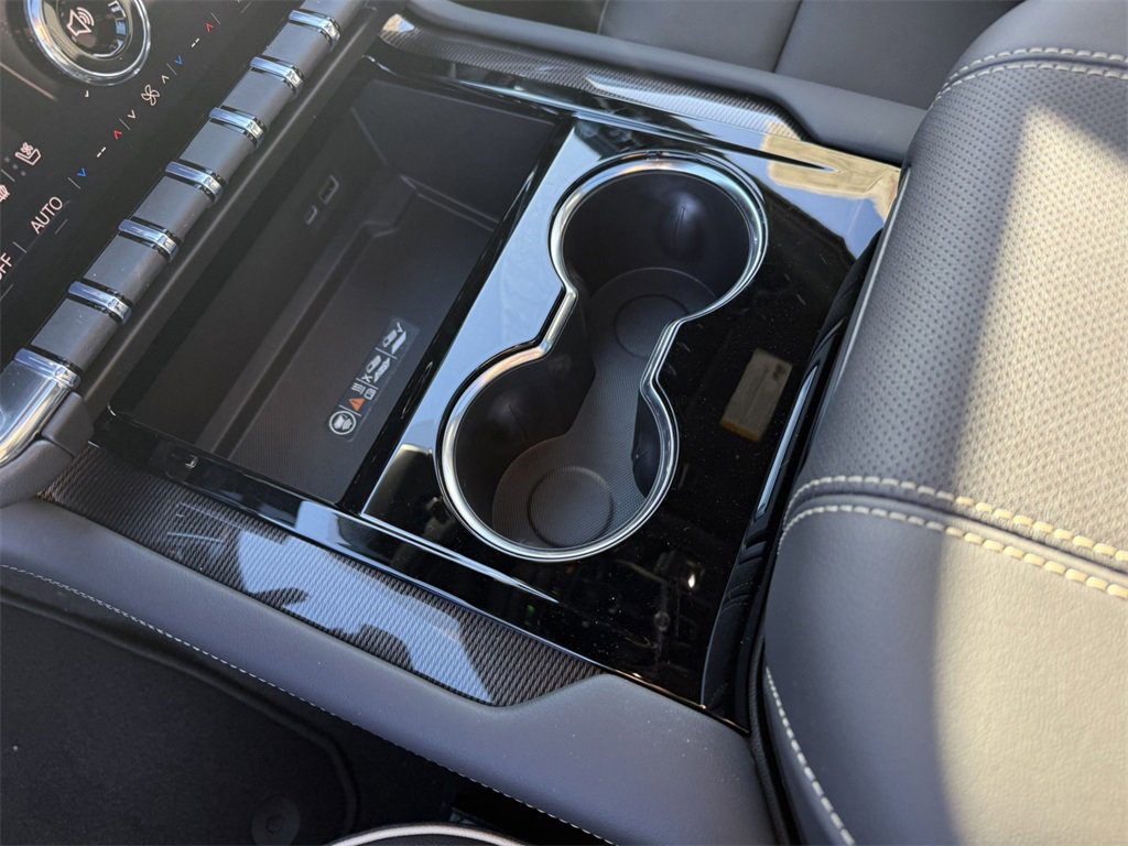 New 2026 GMC Yukon XL Elevation image 26