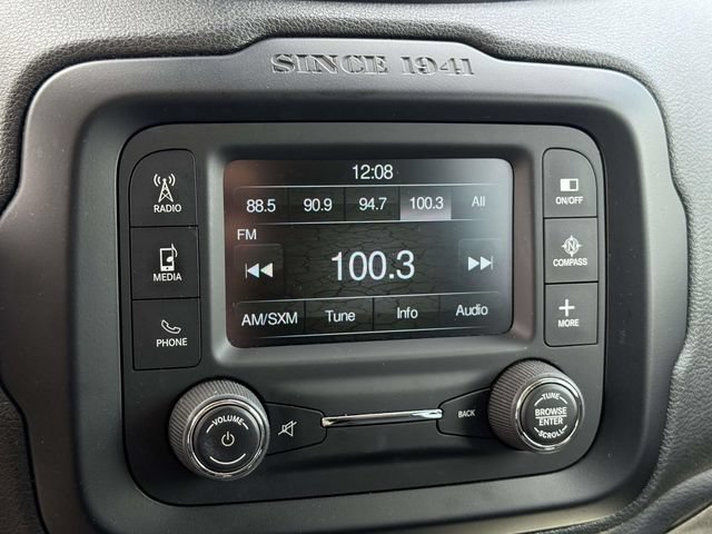 Used 2015 Jeep Renegade Limited FWD image 15