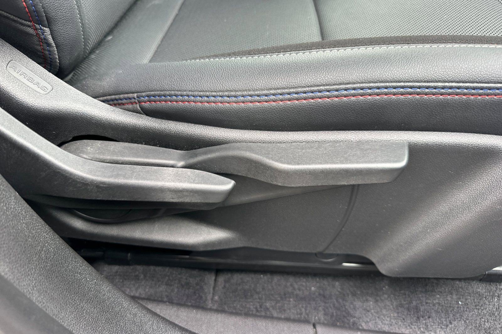 Certified 2024 Chevrolet Equinox EV RS image 24