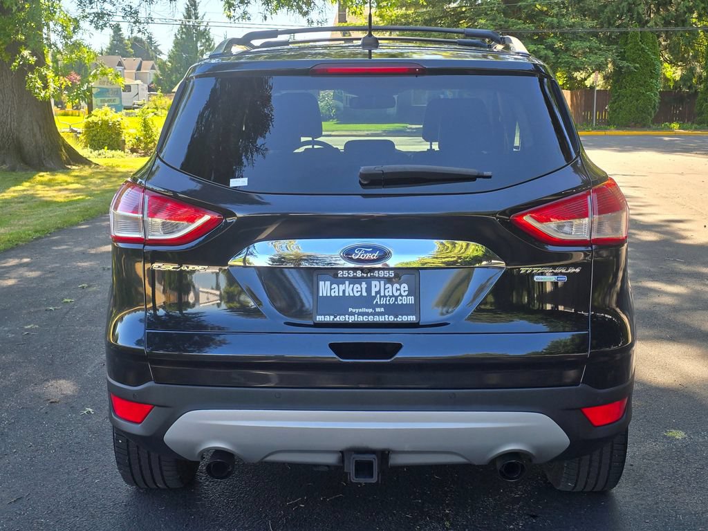 Used 2015 Ford Escape Titanium w/ Equipment Group 301A AWD/4WD image 5