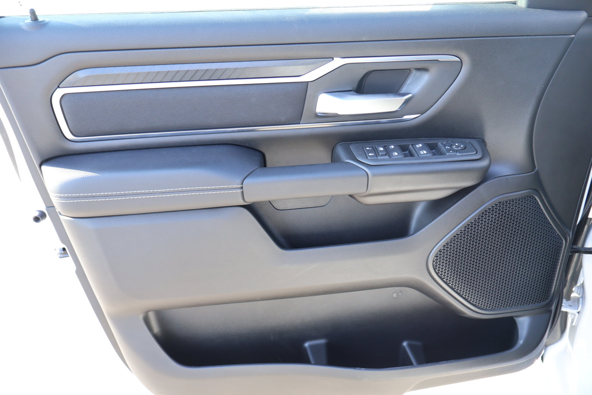 New 2026 RAM 1500 Lone Star AWD/4WD image 16