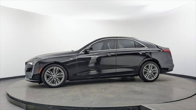 Used 2022 Cadillac CT4 Premium Luxury RWD image 3