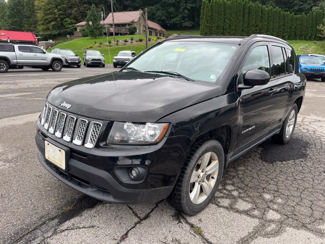 Used 2016 Jeep Compass Latitude AWD/4WD image 9
