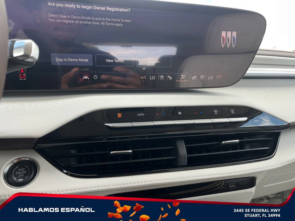 New 2026 Buick Enclave Avenir w/ Super Cruise Package AWD/4WD image 30