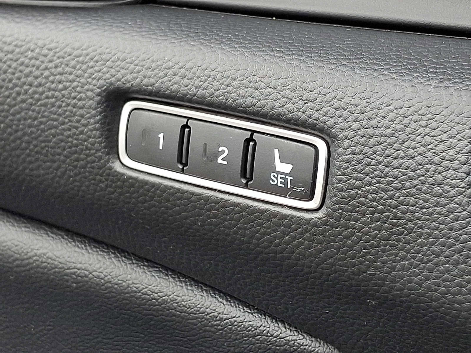 Used 2022 Honda Accord Touring image 28