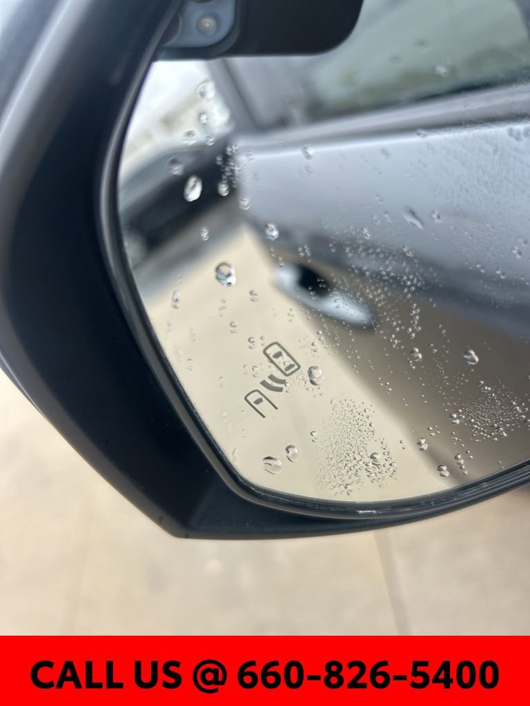 Used 2021 Toyota RAV4 XLE image 14