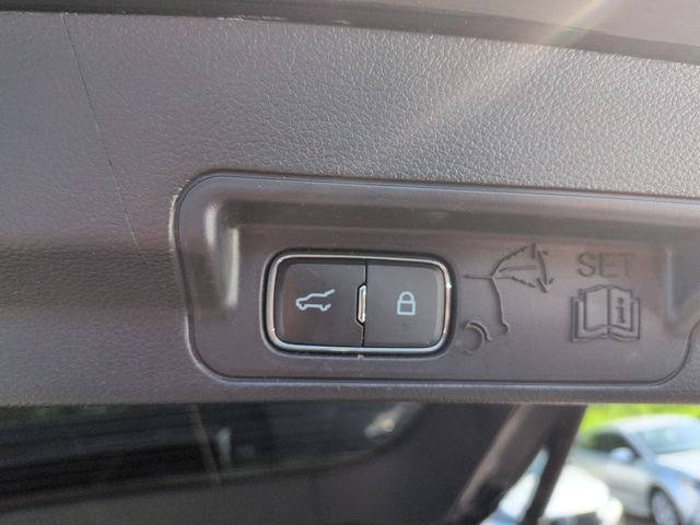 Certified 2025 Ford Explorer ST-Line AWD/4WD image 22