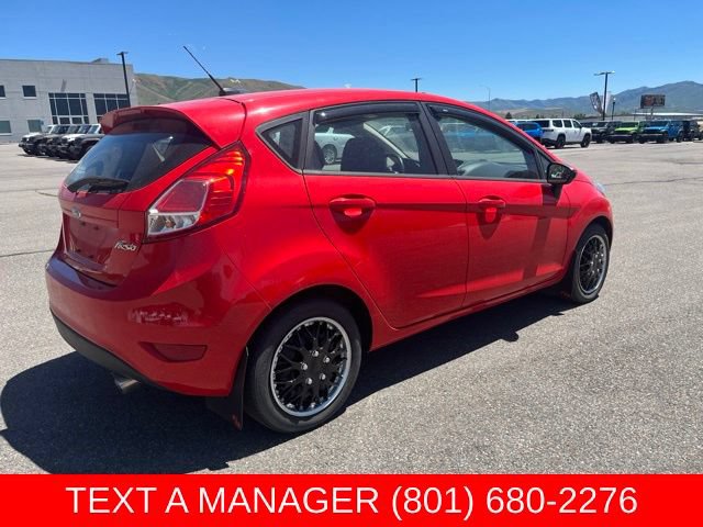 Used 2015 Ford Fiesta SE FWD image 3