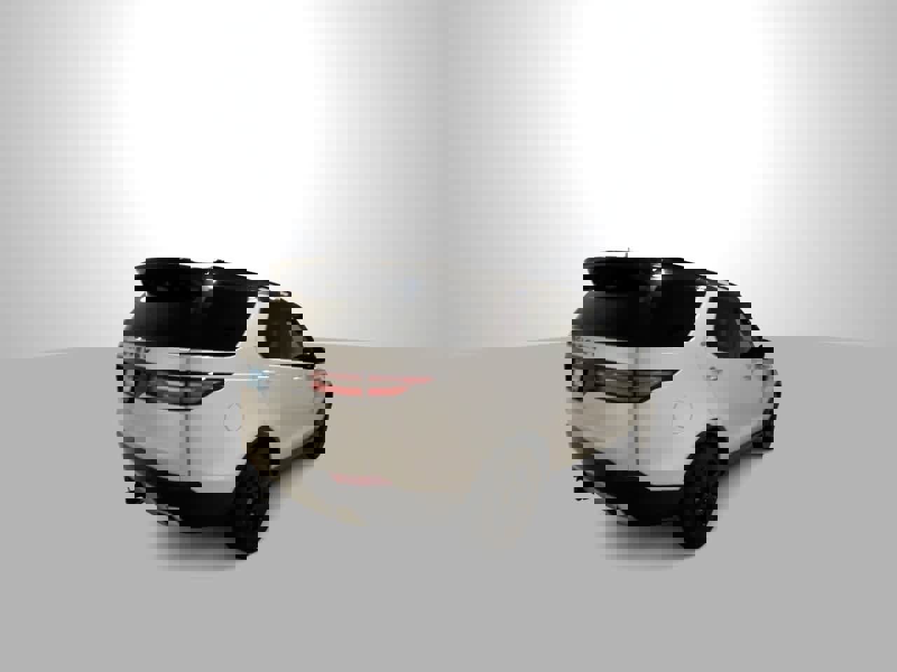 Used 2020 Land Rover Discovery HSE image 8