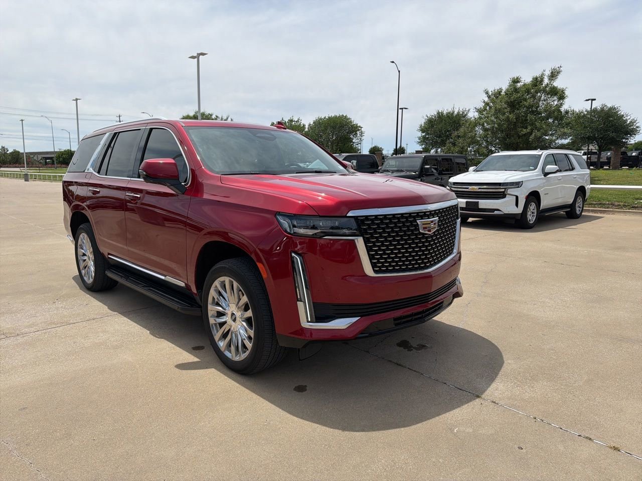 Used 2024 Cadillac Escalade Premium Luxury image 1