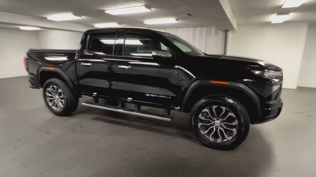Certified 2025 GMC Canyon Denali AWD/4WD image 2