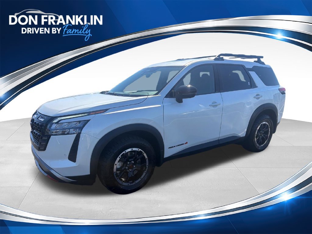 New 2026 Nissan Pathfinder Rock Creek w/ Rock Creek Premium Package
