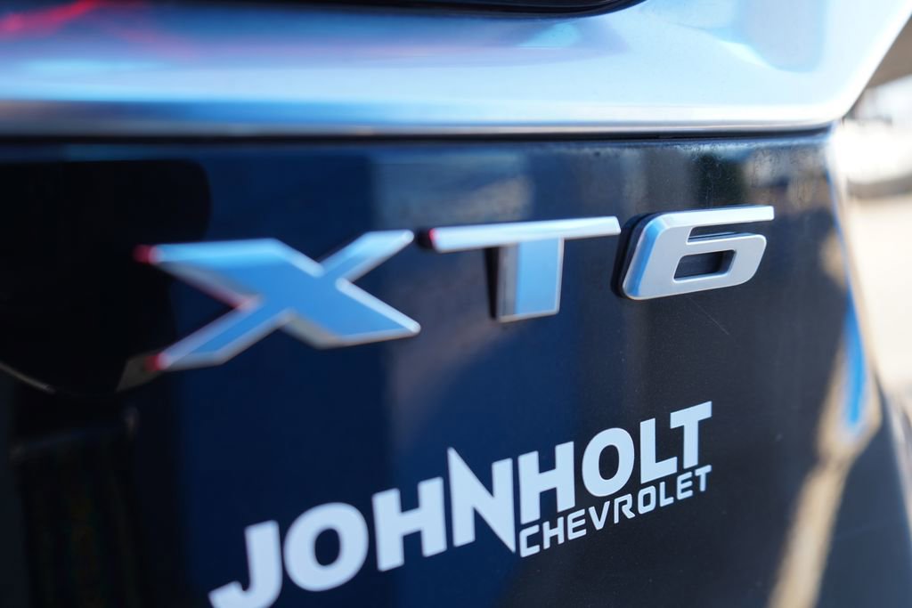 Used 2024 Cadillac XT6 Premium Luxury image 5