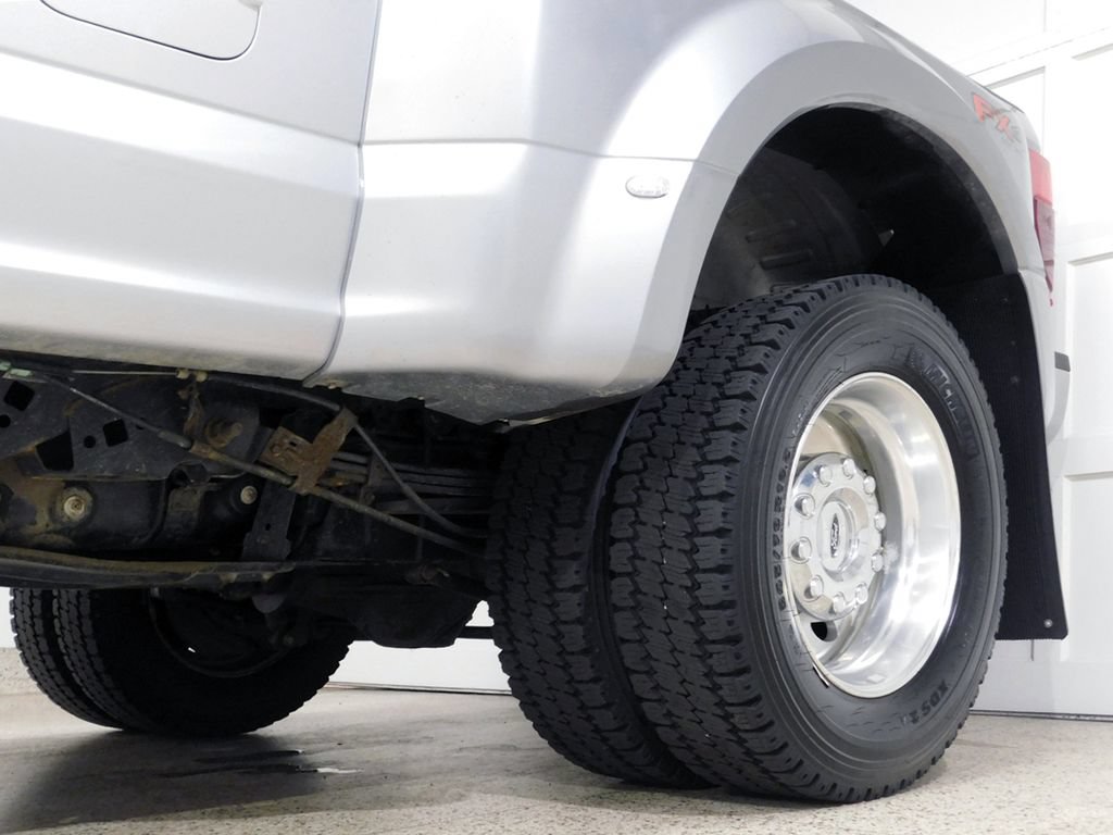 Used 2021 Ford F450 Limited w/ FX4 Off-Road Package AWD/4WD image 18