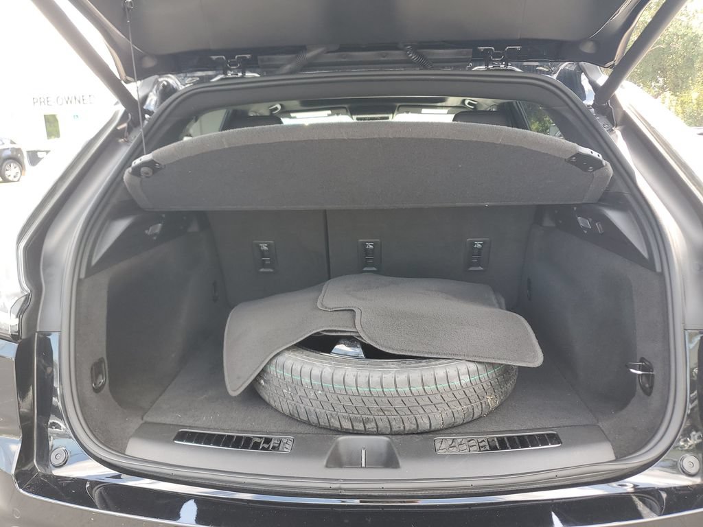 Certified 2024 Cadillac XT4 Sport FWD image 26