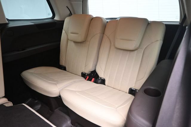 Used 2018 Mercedes-Benz GLS 450 4MATIC w/ Premium Package image 25