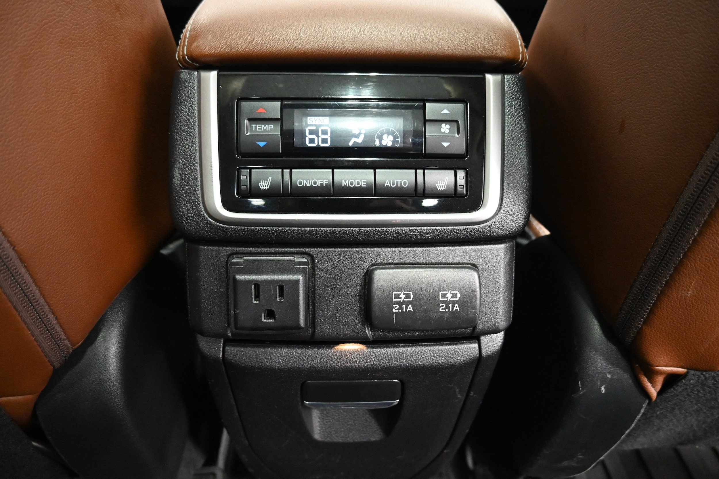 Used 2021 Subaru Ascent Touring w/ Popular Package #2A AWD/4WD image 31