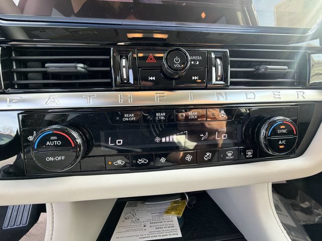New 2026 Nissan Pathfinder SL w/ Cargo Package AWD/4WD image 18