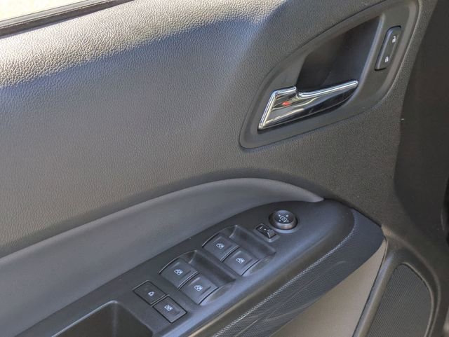 Used 2022 Chevrolet Colorado Z71 w/ Safety Package image 19