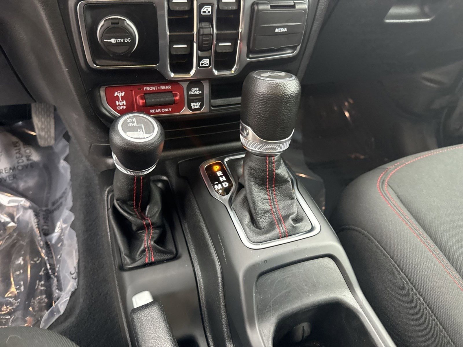 Used 2022 Jeep Wrangler Unlimited Rubicon w/ Xtreme Recon 35" Tire Package image 20